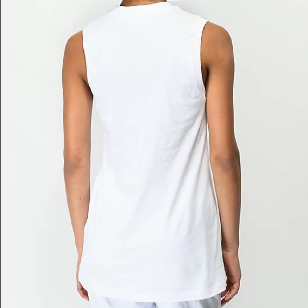 NWT FILA Muscle Tee - Size Medium - Picture 6 of 6